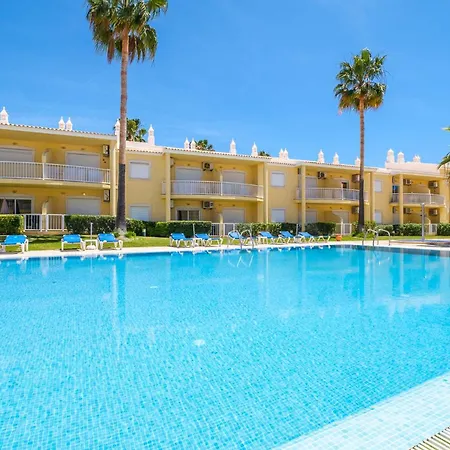 Feriehus Riu - Close To Bars Shops And Restaurants