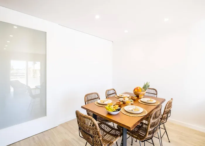 Riu - Close To Bars Shops And Restaurants * アルブフェイラ