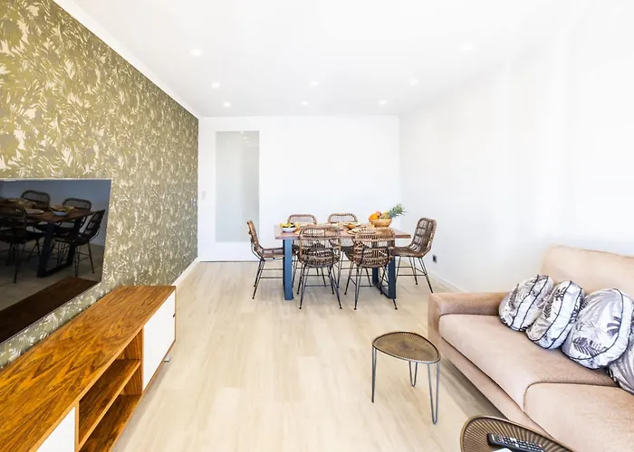 Riu - Close To Bars Shops And Restaurants 別荘 *