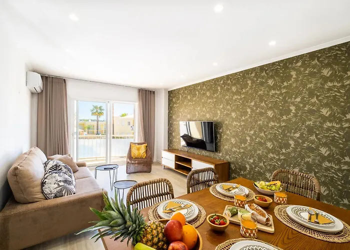 Riu - Close To Bars Shops And Restaurants 別荘 *