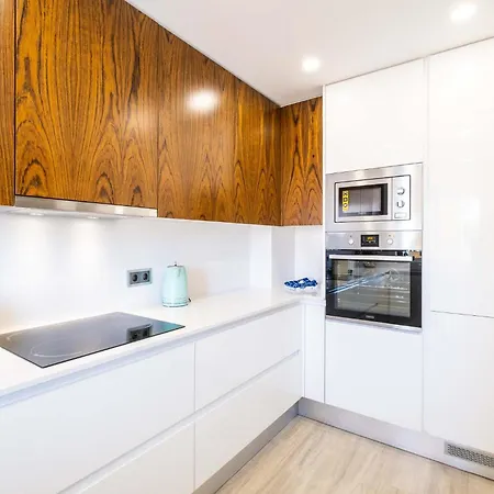 Riu - Close To Bars Shops And Restaurants Semesterbostad