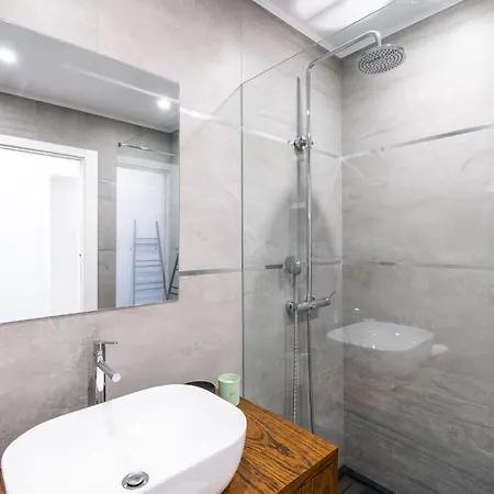 Riu - Close To Bars Shops And Restaurants Semesterbostad Albufeira