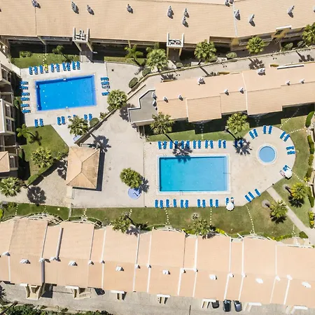 Riu - Close To Bars Shops And Restaurants Albufeira